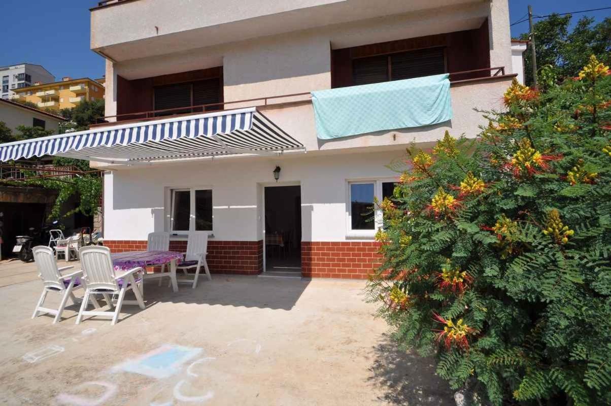Apartment In Vrbnik/Insel Krk 36796 Eksteriør billede